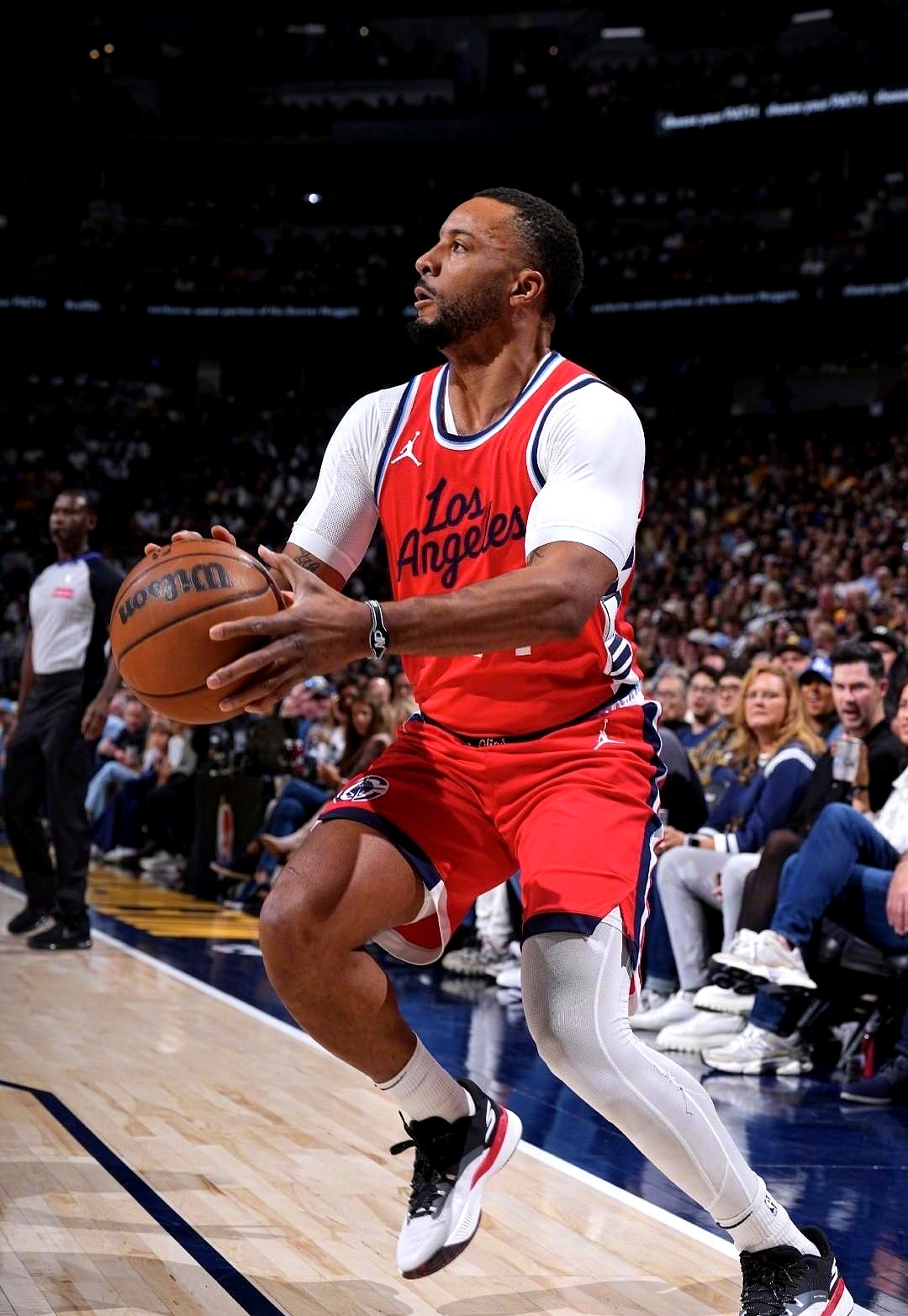 转会期克里夫兰骑士备战NBA总决赛;内部沟通细节曝光;管理层满意;赛季目标并未改变的简单介绍 转会期克里夫兰骑士备战NBA总决赛;内部沟通细节曝光;管理层满意;赛季目标并未改变的简单介绍