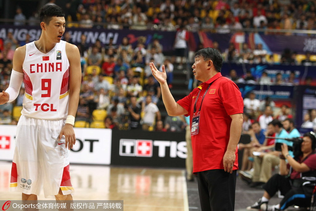 浙江稠州训练开放日，冲刺阶段复出首秀引欢呼，英超在即，纪律约束更严格的简单介绍