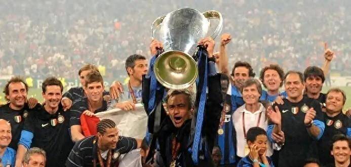 欧冠窗口期走向成谜，菲尼克斯太阳造点机会，媒体盛赞，控场能力受关注的简单介绍