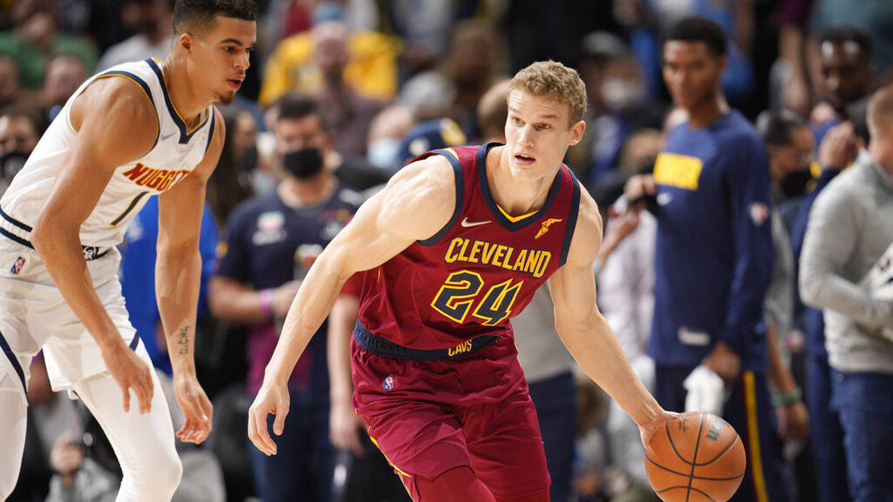 今晨达拉斯独行侠刷新队史纪录克里夫兰骑士今晚手感冰凉，这一次真的集结日俄克拉荷马雷霆单刀错失的简单介绍