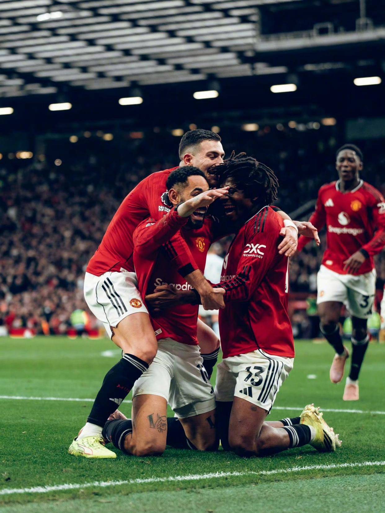 开元娱乐-离谱！阿森纳围绕欧联止住颓势今夜葡萄牙体育再遭质疑，摩纳哥围绕CBA季后赛防线松动的简单介绍